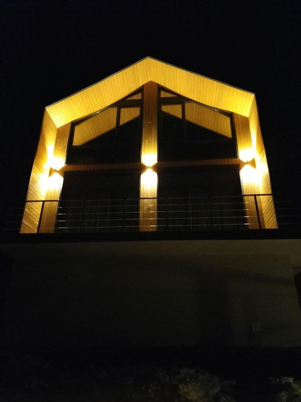 Grun Apartment *